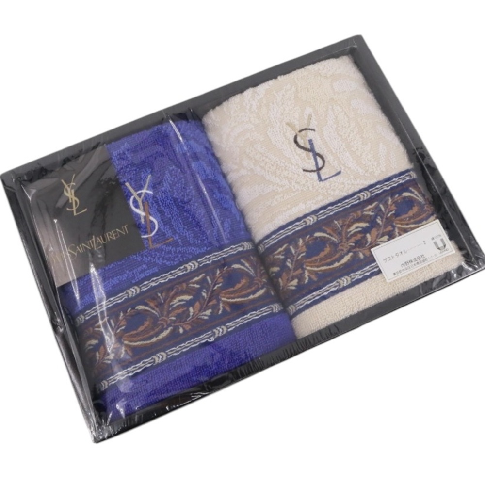 28-25 Yves Saint Laurent Blue and Cream Towel Set - Picture 4 of 6
